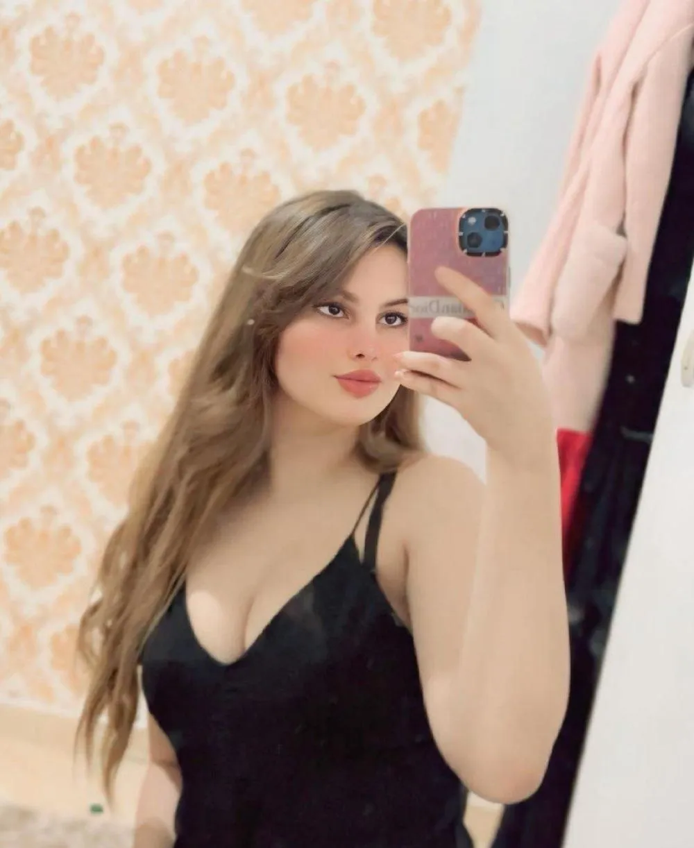 Amira photo 1