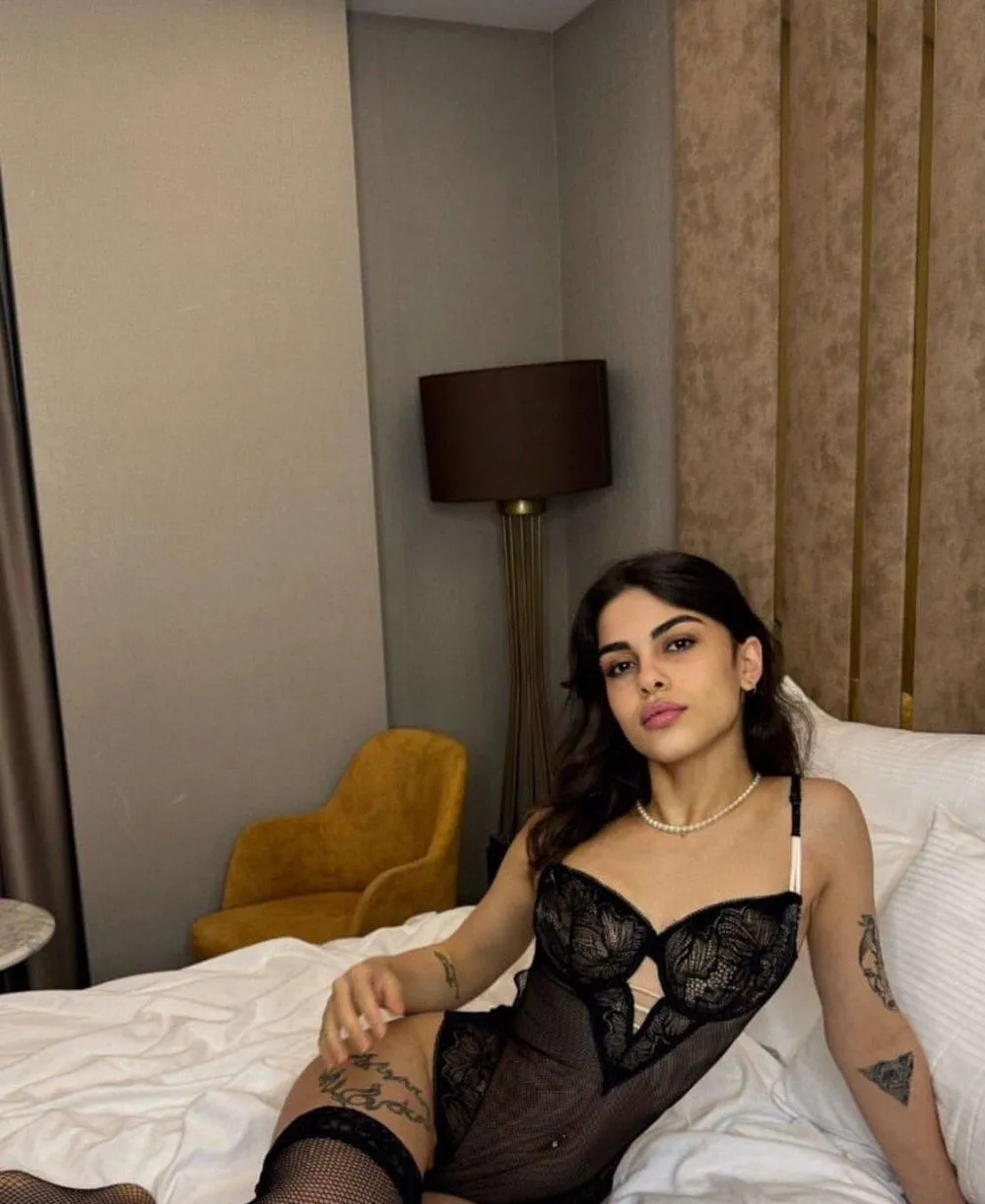 Nora photo 3