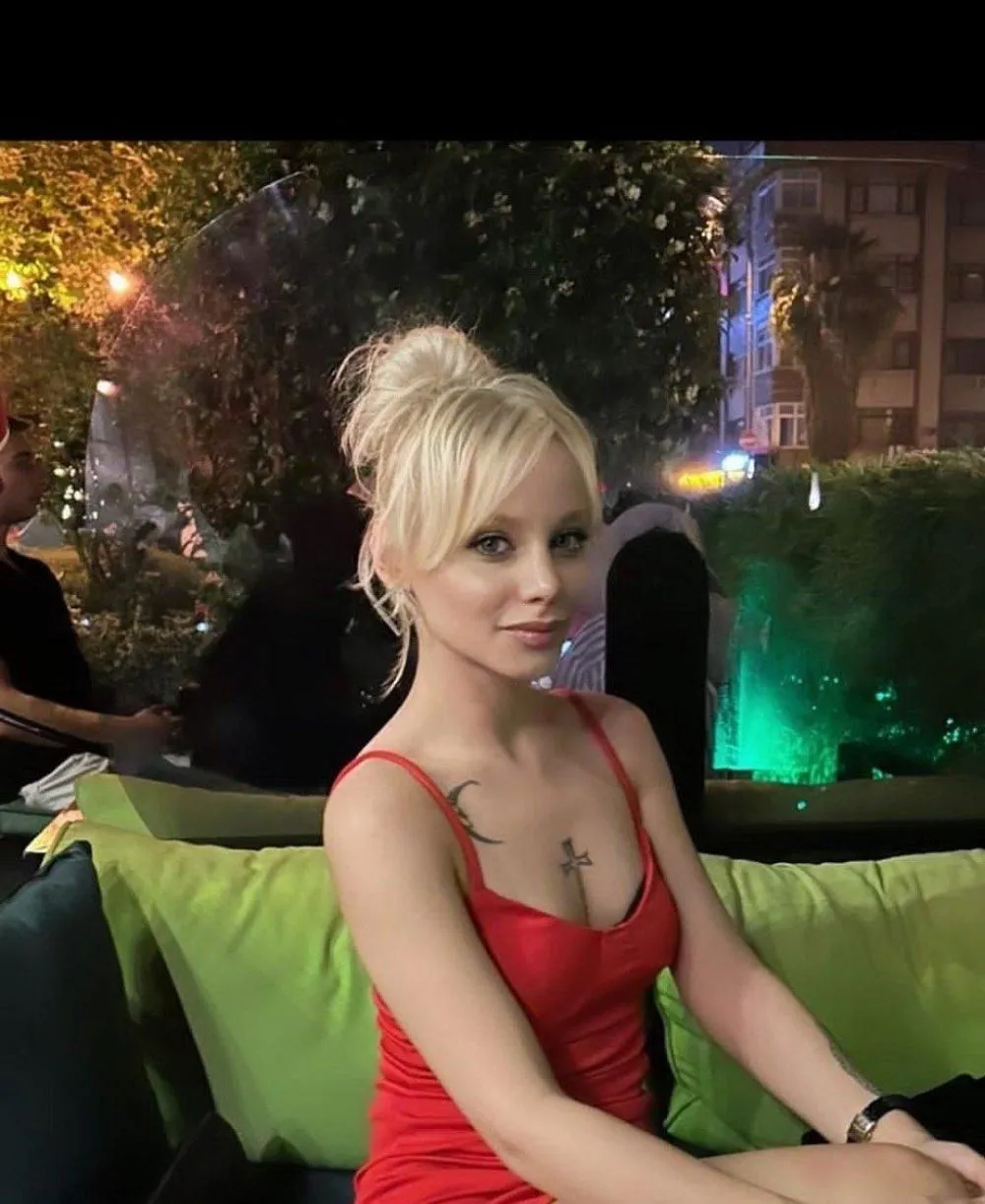 Luiza photo 3