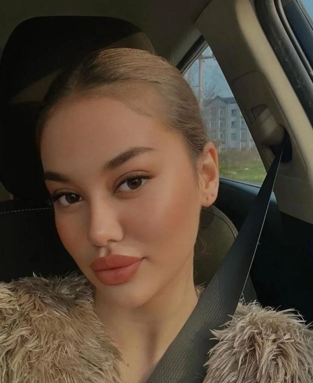 Alina photo 2