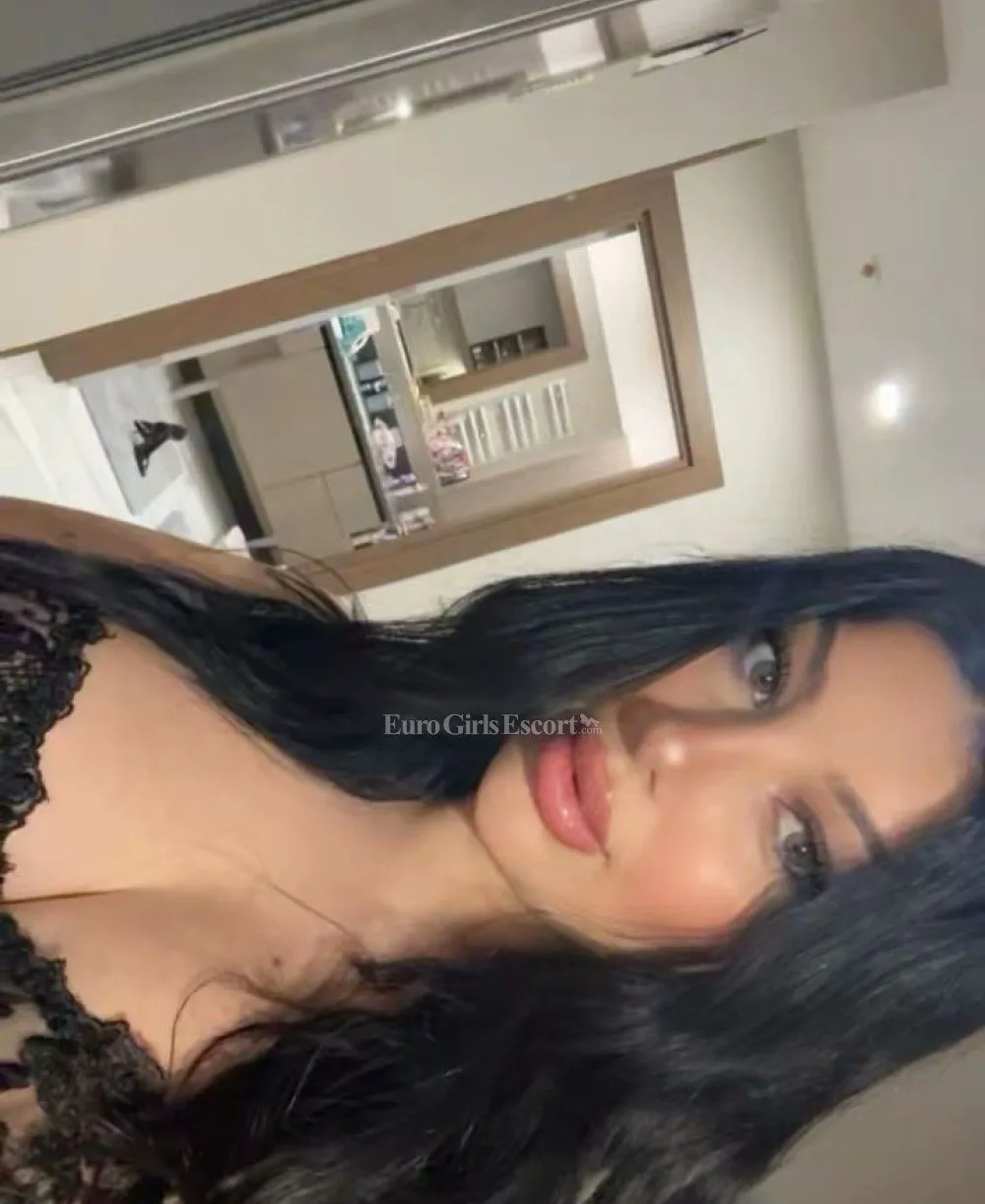 Ipek photo 2