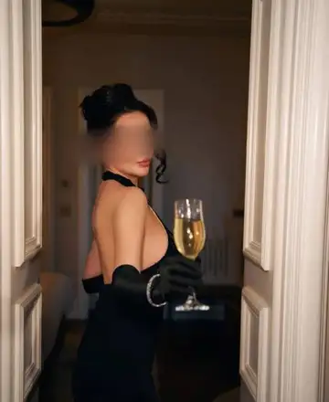 Christina preview