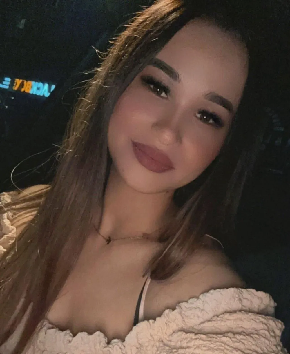 Mia photo 2